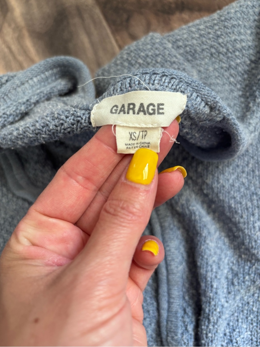 GARAGE || Cardigan - Picture 2 of 2